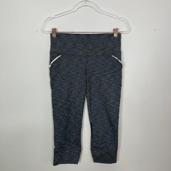 Athleta Relay Reflective Capri Pants Heather Gray - Picture 1 of 11